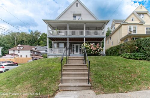 fl-2nd-1027 Woodlawn St, Scranton, PA, 18509-1424 | Card Image