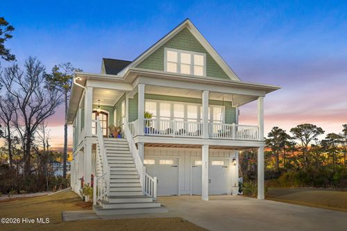 515 Goldeneye Ct, Beaufort, NC, 28516-1403 | Card Image