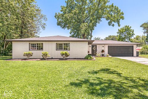 5211 Brendon Park Dr, Indianapolis, IN, 46226-1721 | Card Image