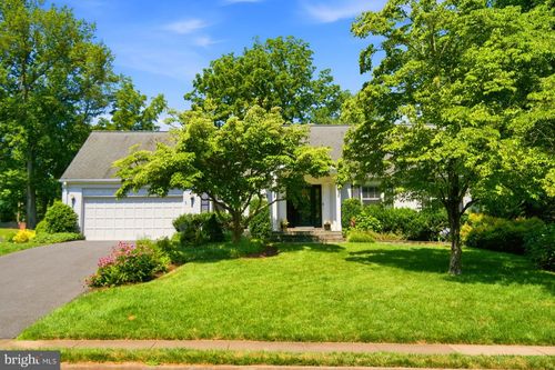 1322 Timberly Ln, MCLEAN, VA, 22102-2504 | Card Image