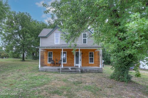 525 S Main St, Granby, MO, 64844-8107 | Card Image
