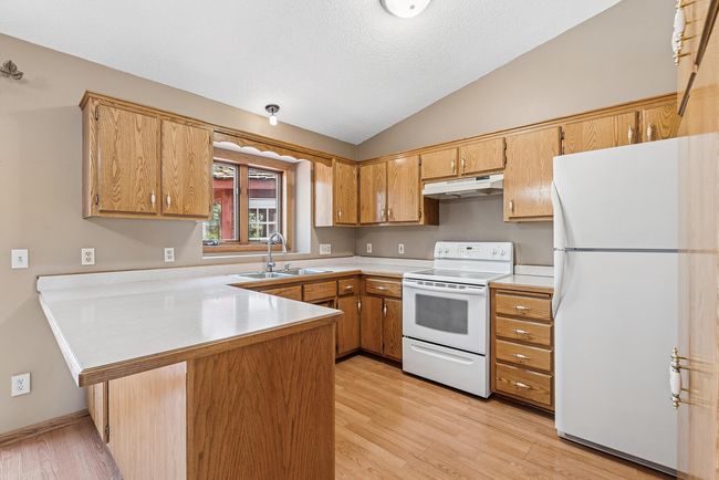 108 Grand Ave Ne, House other with 3 bedrooms, 2 bathrooms and null parking in Saint Michael MN | Image 8