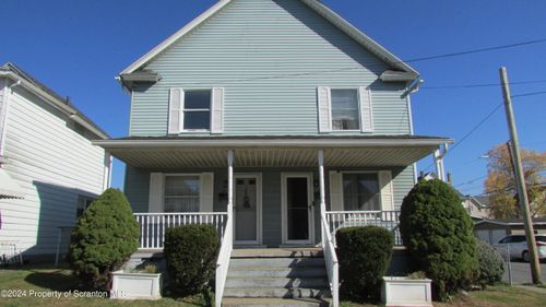 1702 Dorothy St, Scranton, PA, 18504-1110 | Card Image