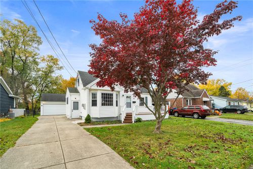 25 Edgewood Road, Lancaster, NY, 14086 | Card Image