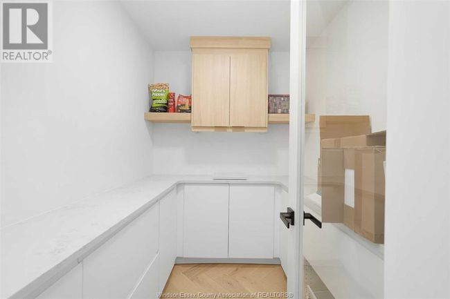 1701 - 515 Riverside Dr W, Condo with 2 bedrooms, 3 bathrooms and null parking in Windsor ON | Image 28