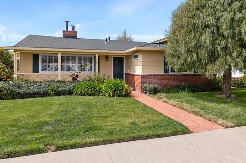 101 Bronson St, Watsonville, CA, 95076-3307 | Card Image