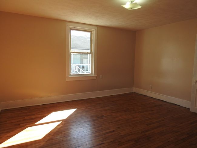 106 S Boss Row, House other with 3 bedrooms, 2 bathrooms and null parking in Fries VA | Image 19