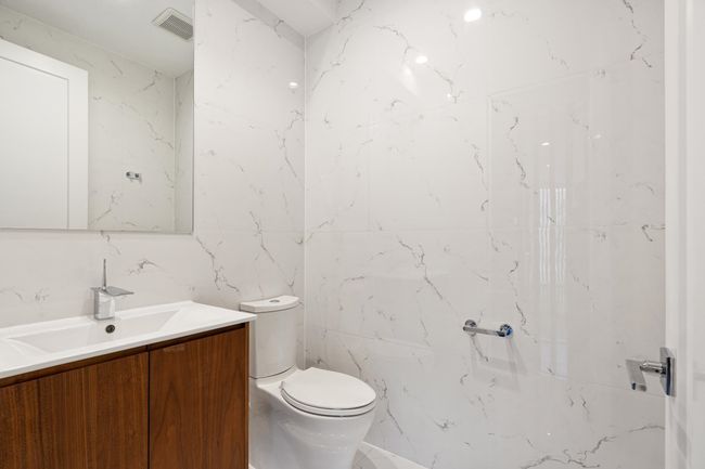 5-05 - 5-05 Washington Ave, Townhouse with 3 bedrooms, 3 bathrooms and null parking in Carlstadt NJ | Image 24