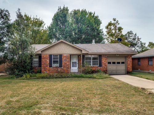1108 Laguna Dr, Denton, TX, 76209-8761 | Card Image