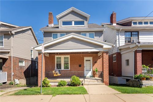 2813 Philadelphia Ave, Pittsburgh, PA, 15216-1928 | Card Image