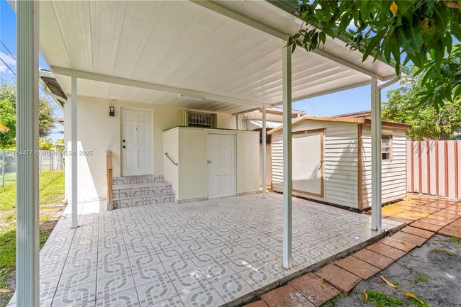 270 W 15 Th St, House other with 3 bedrooms, 1 bathrooms and null parking in Hialeah FL | Image 32