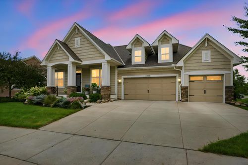 16588 E Lake Dr, Lakeville, MN, 55044-6058 | Card Image