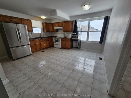 74 Charleston Side Rd, Alton, ON, L7K0R1 | Card Image