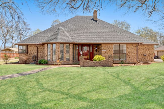 1005 42 Nd St Se, House other with 3 bedrooms, 4 bathrooms and null parking in Paris TX | Image 23