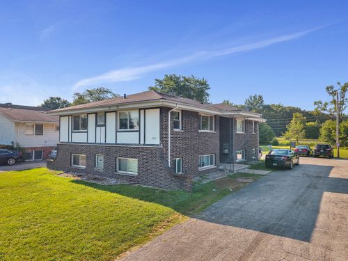 2910 101st Pl, Highland, IN, 46322-5406 | Card Image