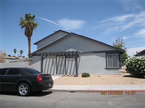 4015 Edgeford Pl, Las Vegas, NV, 89102-7846 | Card Image