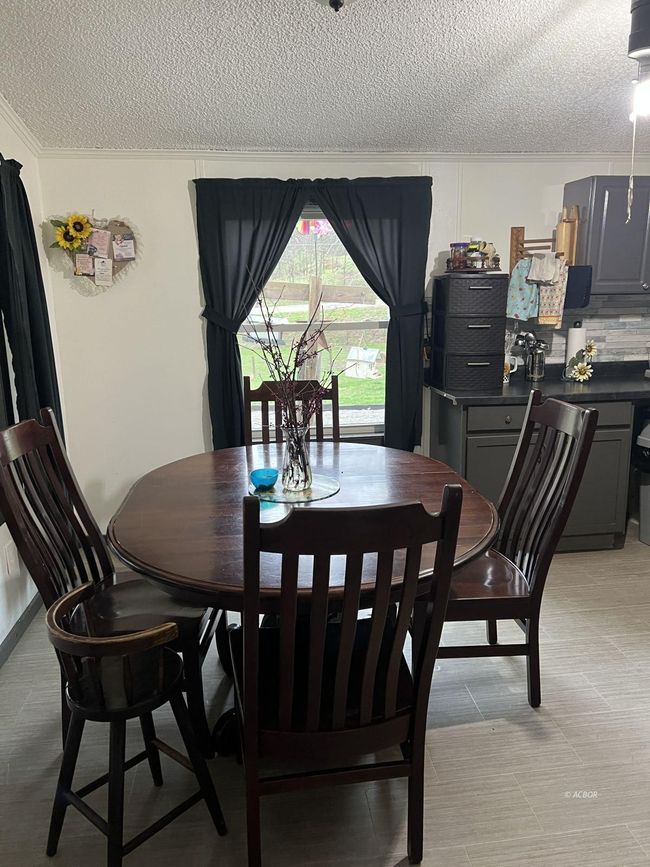 33695 State Route 683, House other with 5 bedrooms, 2 bathrooms and null parking in Mc Arthur OH | Image 8