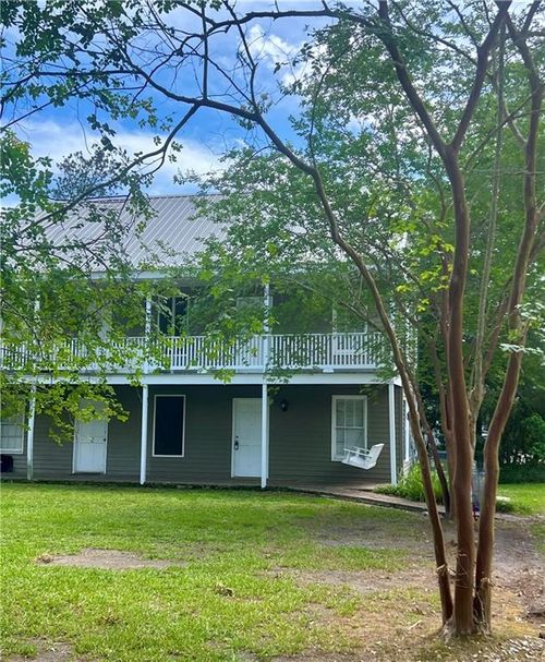 apt-1-204 W 11th Ave, Covington, LA, 70433-3635 | Card Image