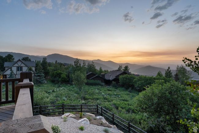 View of mountain background | Image 84