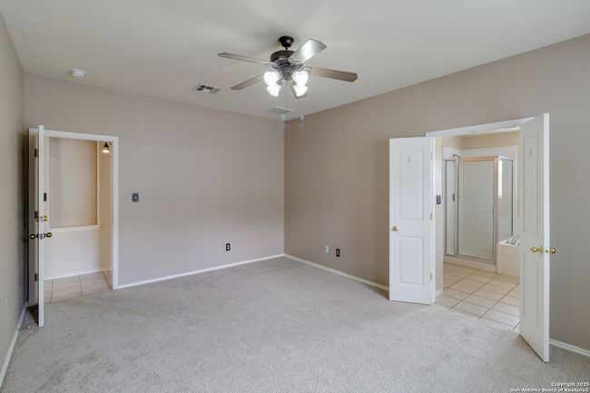 127 Still Brook Ln, House other with 3 bedrooms, 2 bathrooms and null parking in Cibolo TX | Image 11