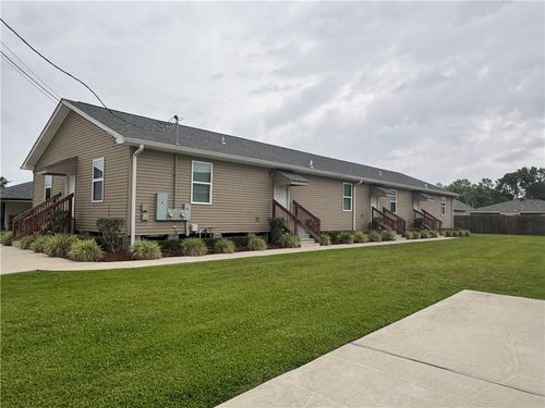 b-114 Havana Street, Belle Chasse, LA, 70037 | Card Image