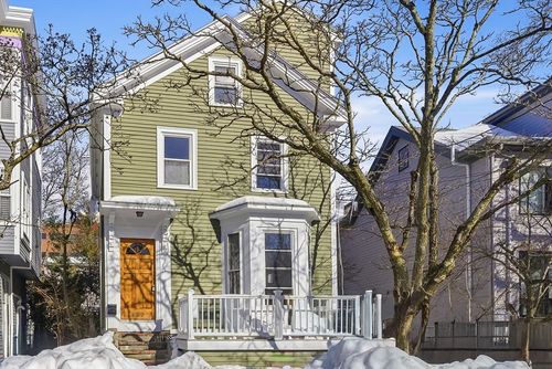 527 Franklin St, Cambridge, MA, 02139-2923 | Card Image