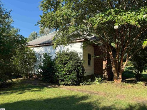 1019 Dunklin Bridge Rd, Fountain Inn, SC, 29644-9735 | Card Image