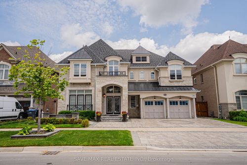 64 Burlwood Rd, Brampton, ON, L6P4E7 | Card Image