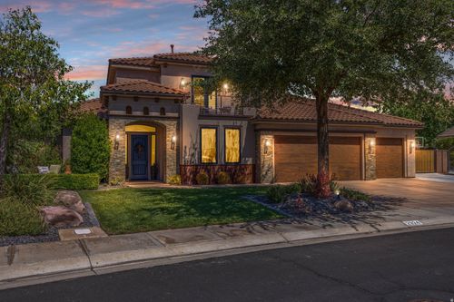 2324 Concord Ave, Santa Clara, UT, 84765-5635 | Card Image