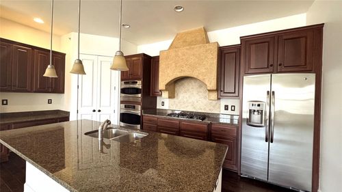 apt-405-555 Via Amalfi, Irving, TX, 75039-2860 | Card Image