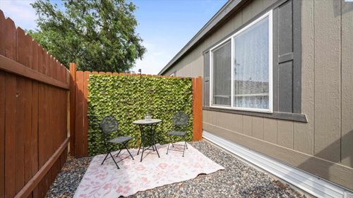148-200802 E Game Farm Rd, Kennewick, WA, 99337-6889 | Card Image