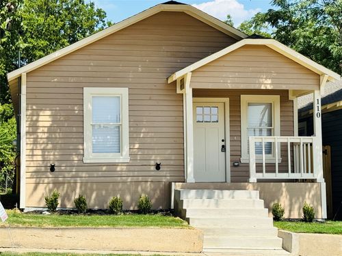 110 N Cliff St, Dallas, TX, 75203-2425 | Card Image
