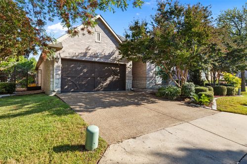 1049 Lake Ridge Dr, Richardson, TX, 75081-5155 | Card Image