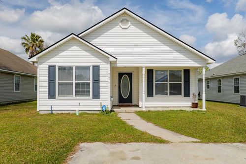 4208 Roxbury Dr, Valdosta, GA, 31605-7007 | Card Image