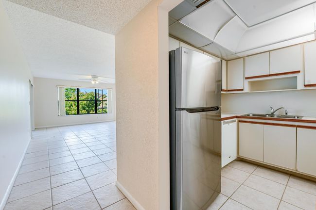 APT-319 - 2316 S Cypress Bend Dr, Condo with 2 bedrooms, 2 bathrooms and null parking in Pompano Beach FL | Image 9
