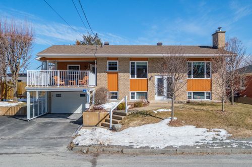 1011 Rue De Cambrai, Sherbrooke, QC, J1H2R8 | Card Image