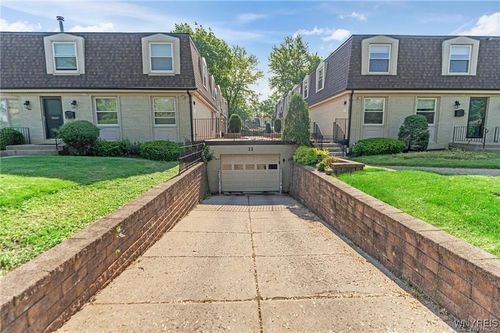 apt-4-32 Bernhardt Dr, Amherst, NY, 14226-4448 | Card Image