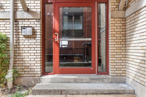 1-1822 Harcum Way, Pittsburgh, PA, 15203-1894 | Card Image