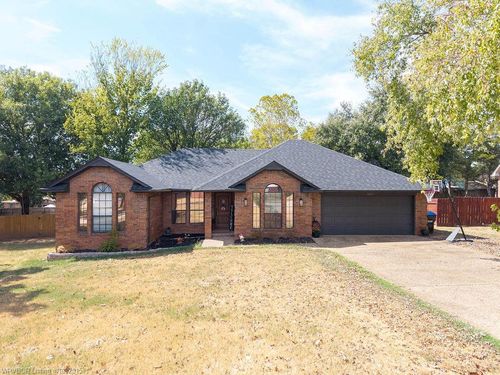 1327 Springdale Dr, Alma, AR, 72921-4747 | Card Image