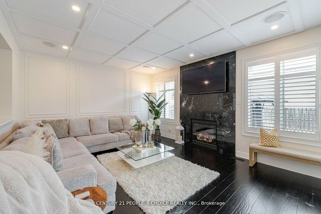 99 Scott Blvd, House other with 5 bedrooms, 4 bathrooms and 2 parking in Milton ON | Image 9