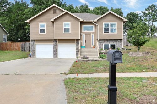 1308 Spring Hill Drive, Junction City, KS, 66441 | Card Image