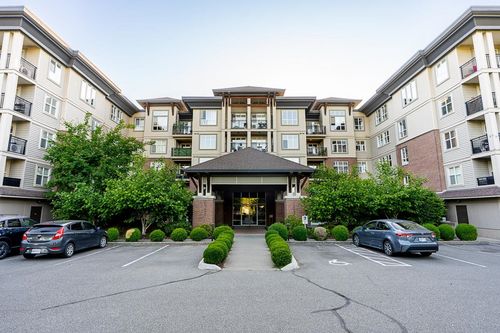 315-8955 Edward St, Chilliwack, BC, V2P4E2 | Card Image