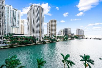 BAY707 - 495 Brickell Ave, Condo with 2 bedrooms, 2 bathrooms and null parking in Miami FL | Image 2