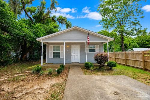 5579 Okaloosa St, Milton, FL, 32570-2240 | Card Image