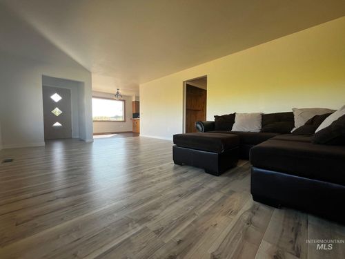 33818 North Rd, Kendrick, ID, 83537-7072 | Card Image
