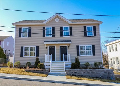 1-129 Mill St, Cumberland, RI, 02864-8406 | Card Image