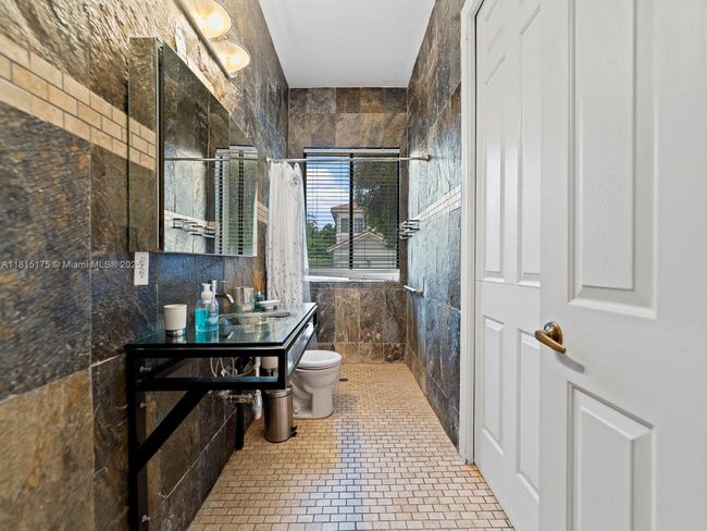 19385 Sw 79 Th Ct, House other with 5 bedrooms, 5 bathrooms and null parking in Cutler Bay FL | Image 28