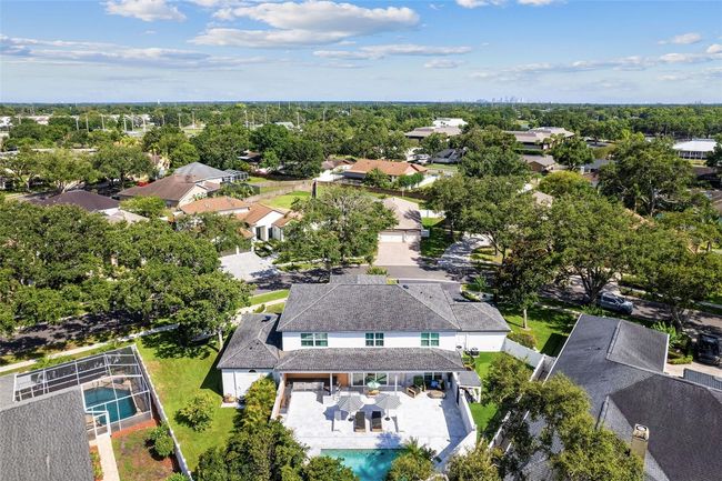 2819 Safe Harbor Dr, House other with 4 bedrooms, 5 bathrooms and null parking in Tampa FL | Image 67