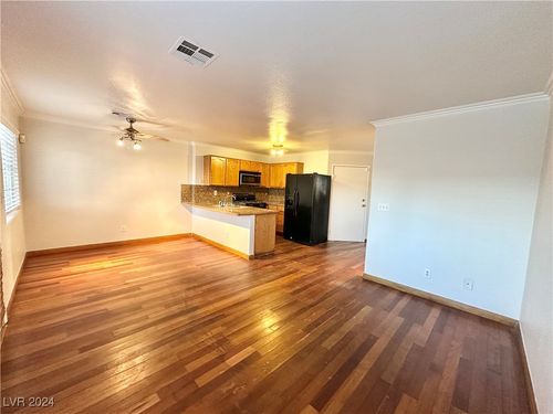 unit-106-2521 Sierra Luna Ave, Las Vegas, NV, 89106-1585 | Card Image