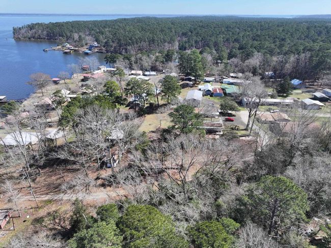130 Housen Bay Ct, House other with 3 bedrooms, 2 bathrooms and null parking in Hemphill TX | Image 27